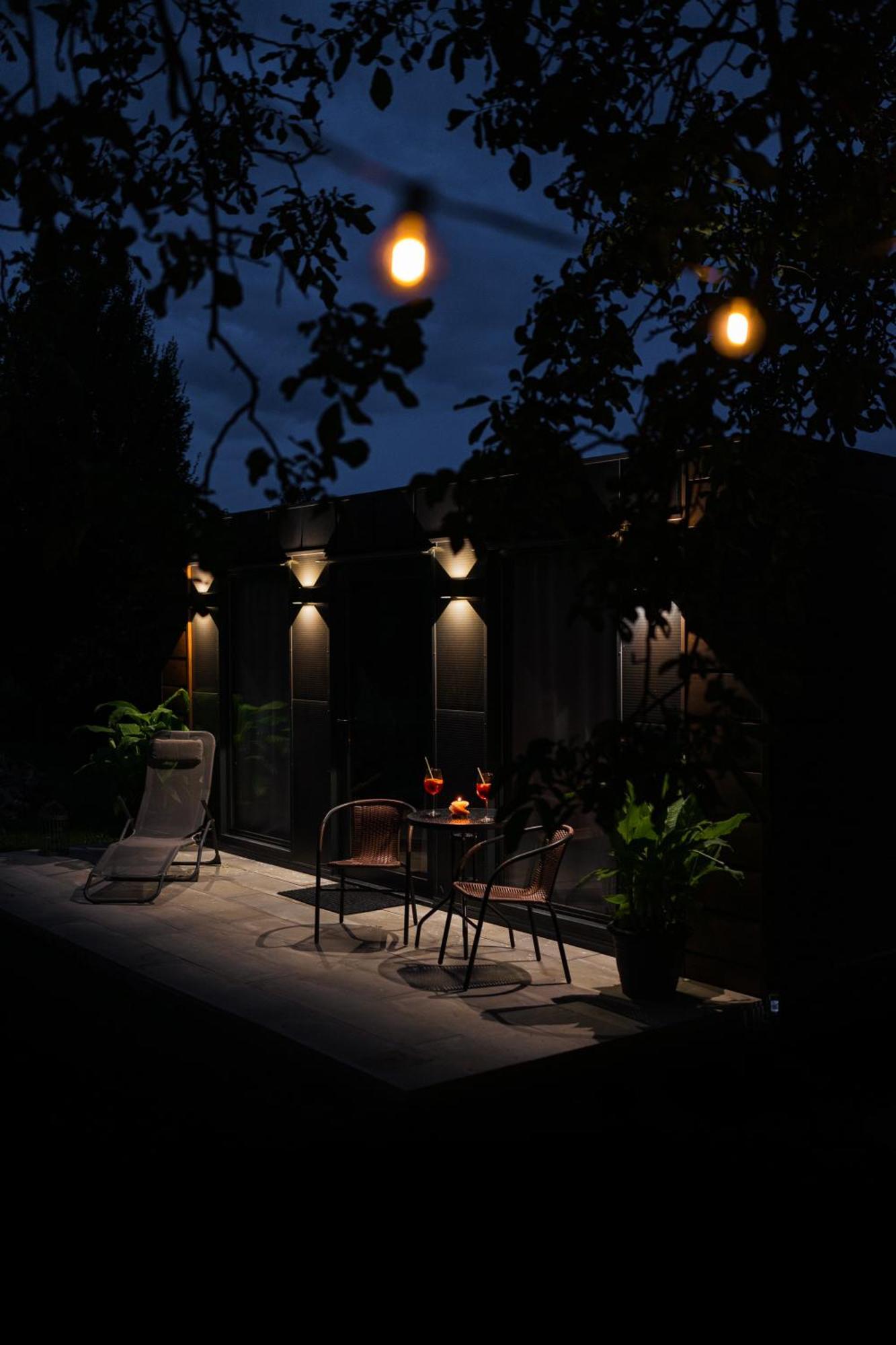 KobylíTiny House Mezi Sklepyアパートメント エクステリア 写真
